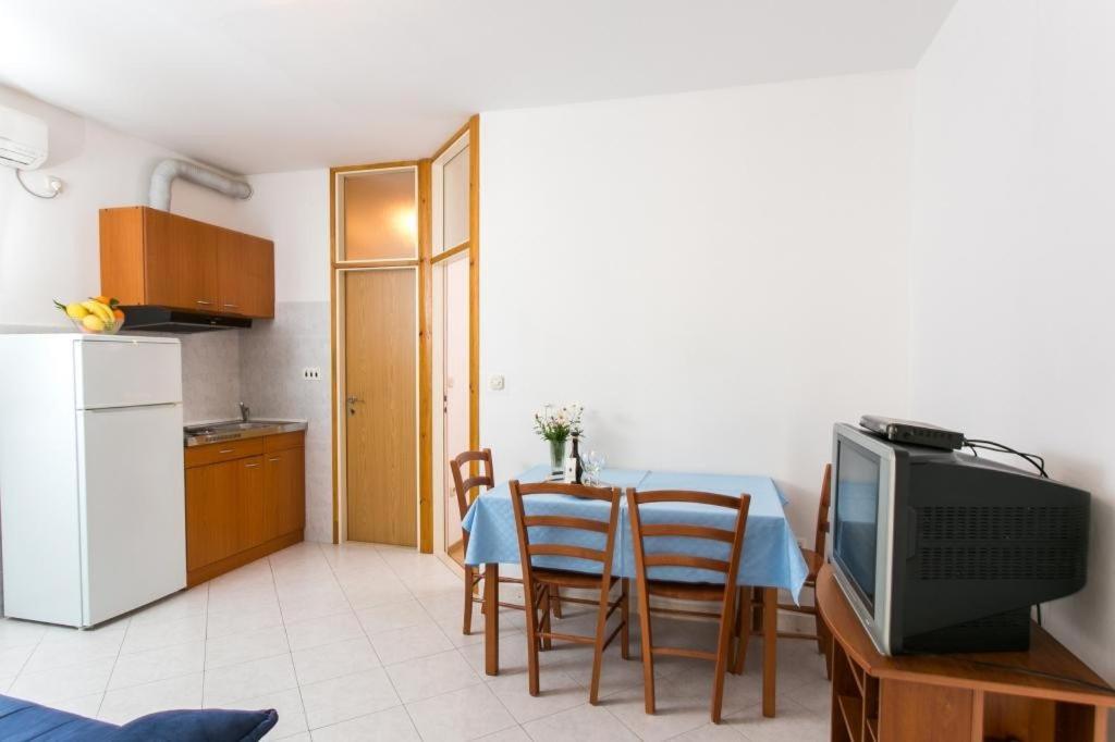 Gh Old Town View Apartment Дубровник Екстериор снимка