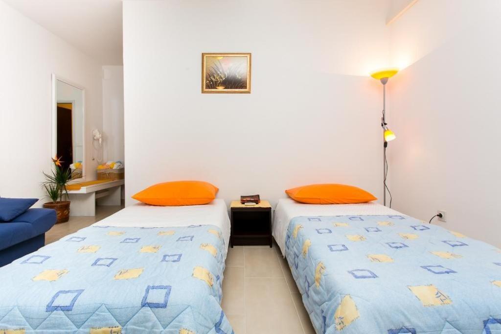 Gh Old Town View Apartment Дубровник Екстериор снимка